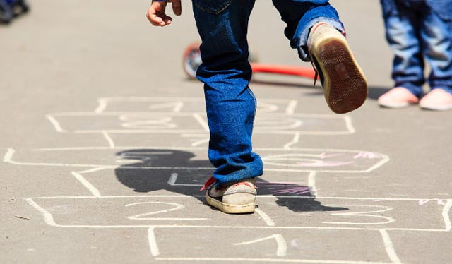 Juegos al aire libre para tener niños y niñas más saludables