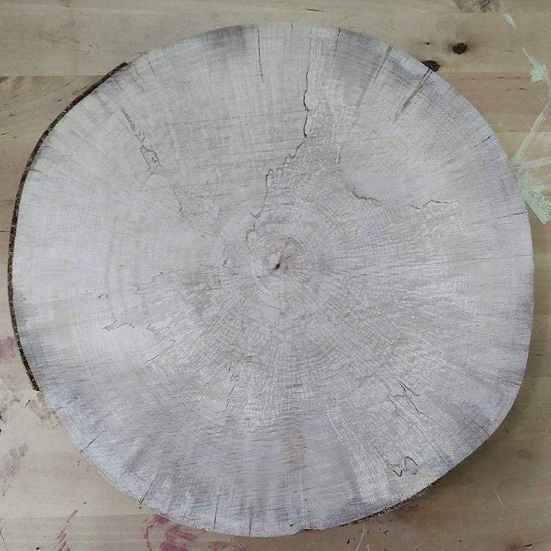 Rodajas de madera natural de 25 cm. de diámetro personalizadas